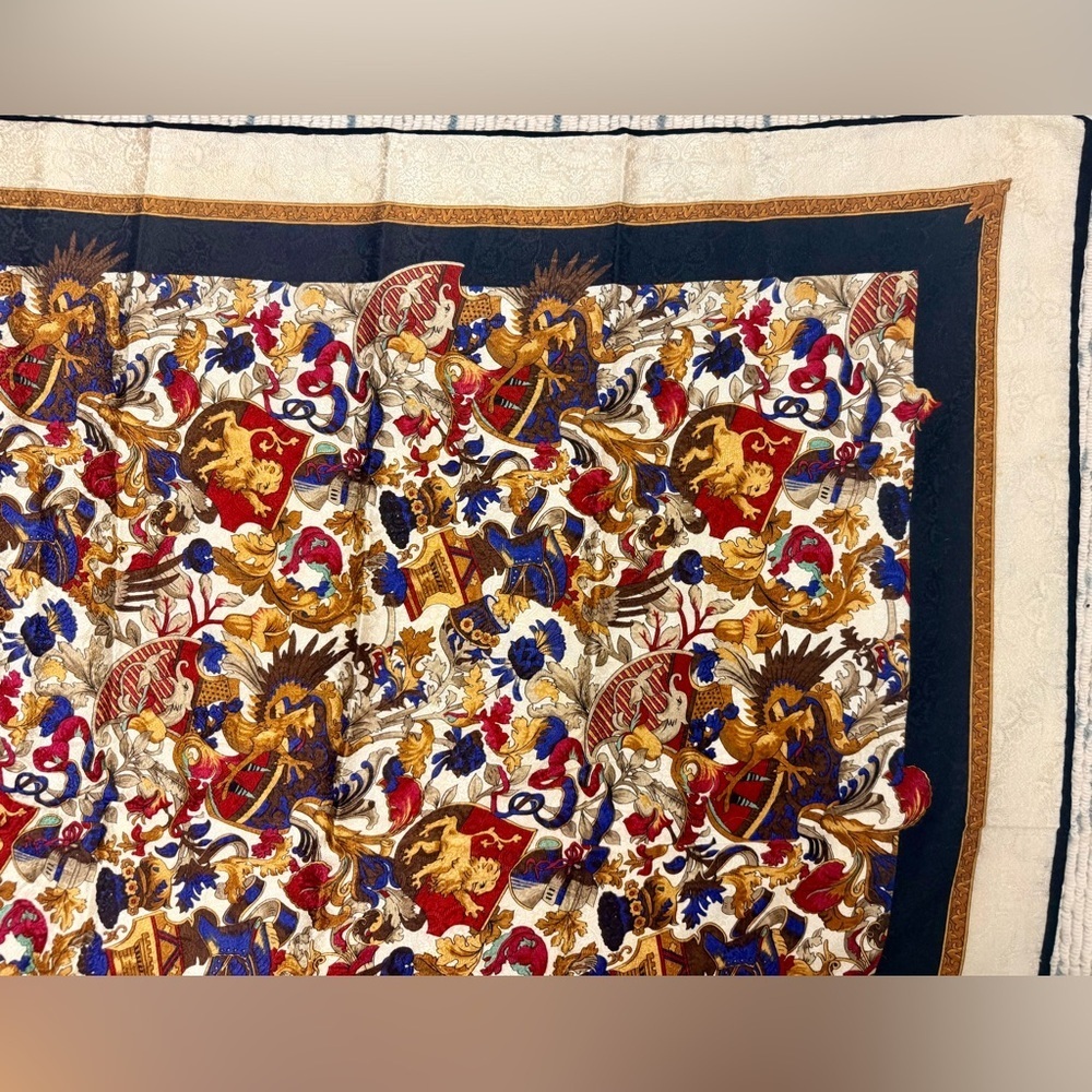 JOY FORTE Vintage 80’s 100% Silk Heraldic Crest Lion Coat Arms Multicolor Scarf - Picture 6 of 14
